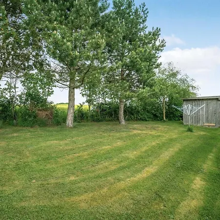 Semesterbostad Thorwer - 250m From The Sea By Interhome